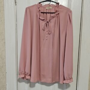 Chic Pink Ruffled Tie Front Blouse